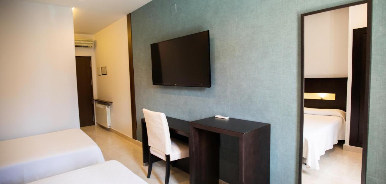 Hotel El Meson Torrijos Ngoại thất bức ảnh