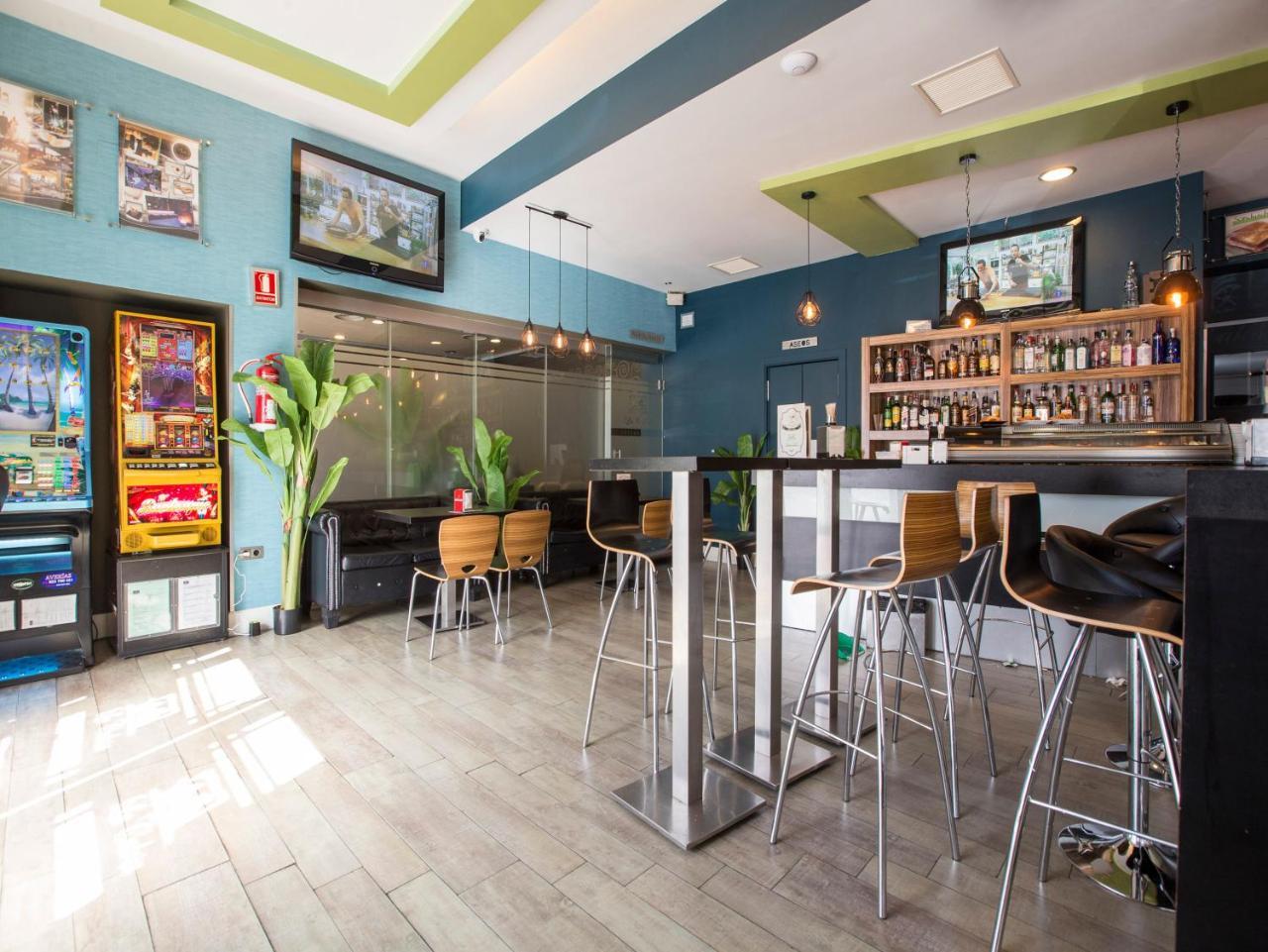 Hotel El Meson Torrijos Ngoại thất bức ảnh