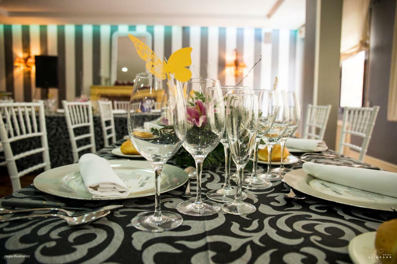 Hotel El Meson Torrijos Ngoại thất bức ảnh